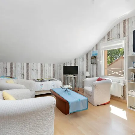 Bed & Breakfast Chez Anne-marie Et Constant