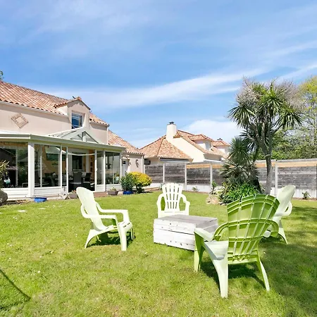 Chez Anne-marie Et Constant 3*